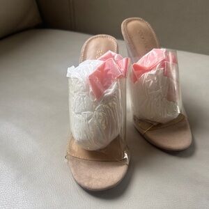 Shoe Dazzle Beige and Pink Mules
